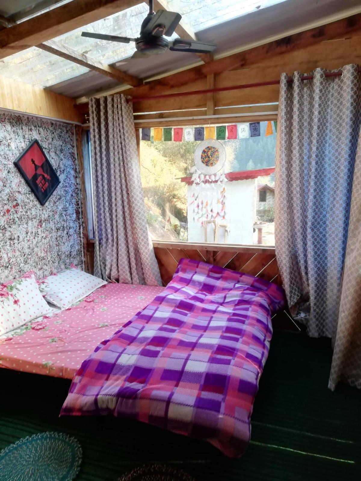 Shanti People Huts & Camp Kasol Habitación foto